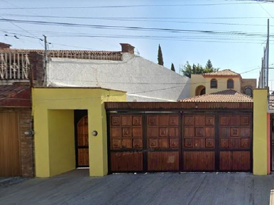Casa De Recuperación Bancaria En C. Río Tizapán, Col Atlas, Guadalajara, Jal., México