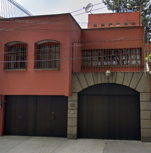 Casa Dos Niveles En Del Carmen Coyoacan