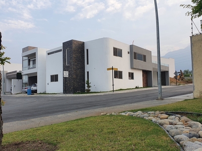 Casa En Venta En Amorada Residencial, Carretera Nacional
