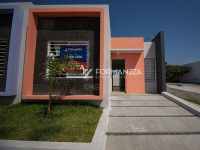 Casa Nueva En Venta En El Milenio Lll En Colima