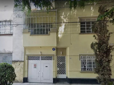 Clásica Casa A La Venta En La Colonia Condesa, Incomparable Remate Bancario