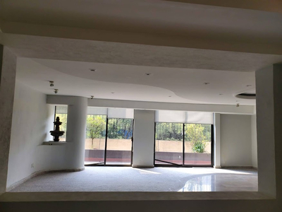 Departamento.renta. En Planta Baja, Amplio En Un Solo Nivel. Terraza Privada. Iluminado.