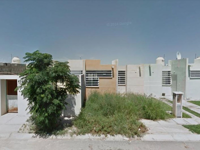 E4 Casa En Remate Bancario Av. Del Tiburon #392b Residencial Rancho Alegre Torreon Coahuila