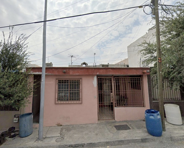 Encantadora Casa En Venta En Valle De Infonavit, Monterrey, Nuevo León.