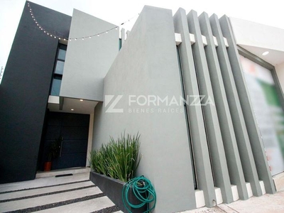 Casas en venta - 184m2 - 3 recámaras - Colima - $3,850,000