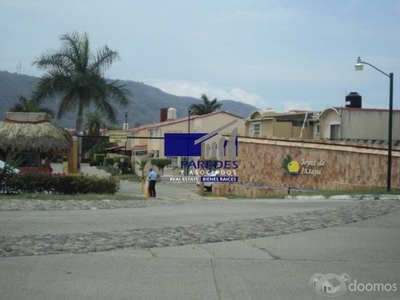 Doomos. En Venta Casa en Joyas Ixtapa 3 recamaras Sin Muebles C101