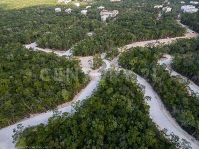 Terrenos en Aldea Zama Tulum P2275