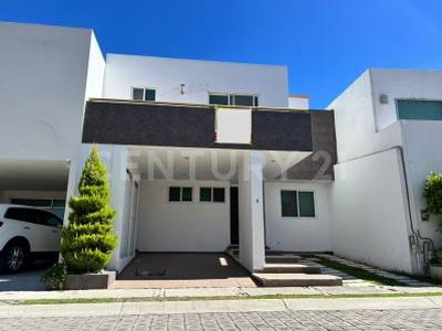 Casa en VENTA Alta Vista San Ándrés Cholula, Puebla. - Atlixcáyotl y Periférico