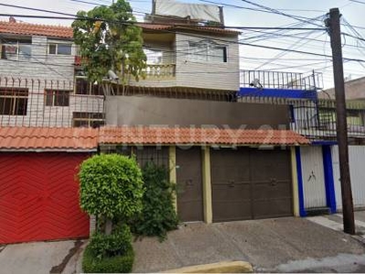 Casa en venta en Presidentes Ejidales, Coyoacán, CDMX
