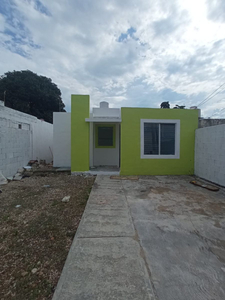 | Excelente Oportunidad De Casa Remodelada, En Venta. |