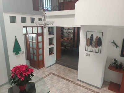 CASA EN VENTA EN LAS ALAMEDAS