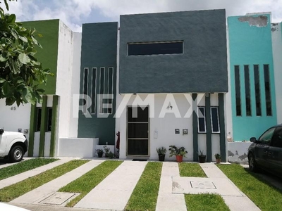 Casas en venta - 135m2 - 3 recámaras - Manzanillo - $2,750,000