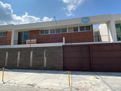 Casas en venta - 138m2 - 3 recámaras - Miraflores - $1,980,000