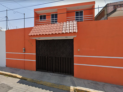 Casas en venta - 390m2 - 4 recámaras - El Patrimonio - $2,991,788