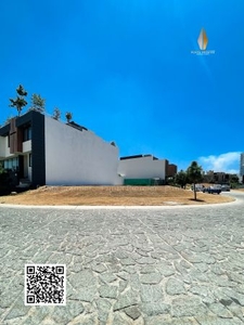Venta Terrenos en Puerta las Lomas de Lujo Av Universidad Zona Andares