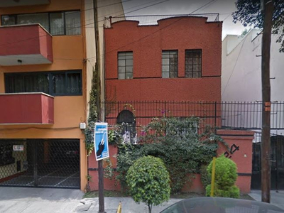 A La Venta: Casa En La Roma Sur, Cuauhtemoc, A Precio De Remate Hipotecario