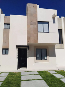 Casa Como Nueva En Querétaro, Precio Oferta