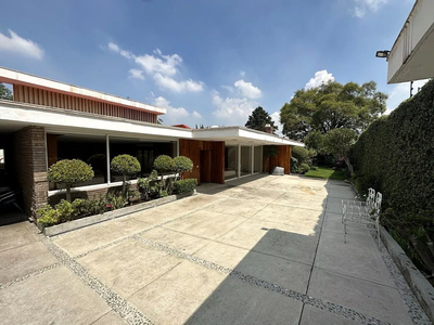 Casa (de Un Solo Piso) En Renta En Lomas De Chapultepec: