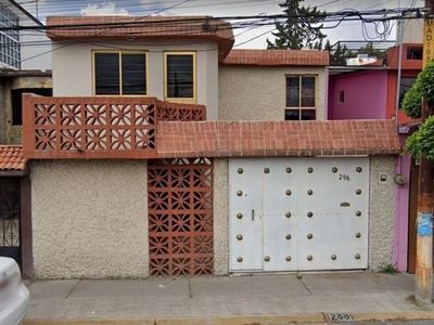 Casa en venta Bosques De Aragón, Nezahualcóyotl