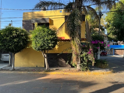 Casa en venta La Paz 235, Mz 008, Valle Dorado, Tlalnepantla De Baz, Estado De México, México