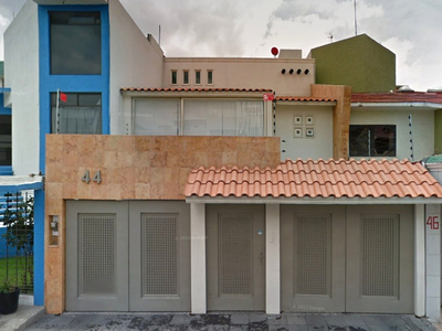 Hermosa Casa A Precio De Remate Bancario, En Coyoacan