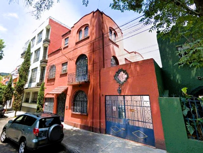 Remate Bancario Casa Amplia 3 Niveles En La Condesa, Cuautemoc, Cdmx