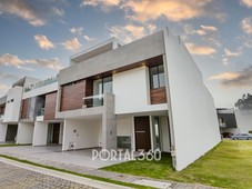 casa en venta en lomas de angelópolis iii