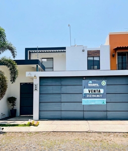 Casa en Venta con Recámara Principal en planta baja Residencial Esmeralda Colima