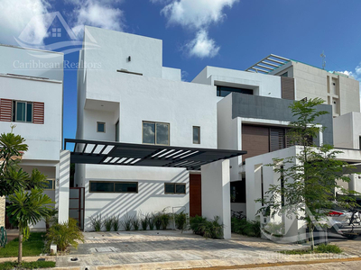 Casa En Venta En Residencial Aqua Cancún Hcs22040