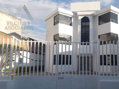 Edificio En Venta Y/o Renta, Col. La Merced, Toluca