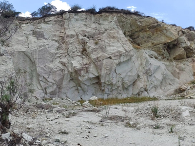 Gran Venta De Mina De Cantera Blanca .