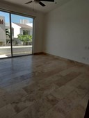 casas en renta - 300m2 - 4 recámaras - temozon norte - 29,000