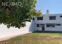 CASA Remodelada en RENTA para Oficinas, en Colonia