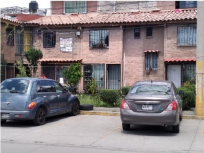 Bonita casa de 2 pisos en Geo Villas del Sur, Lomas de Castillotla - MA-EBB46