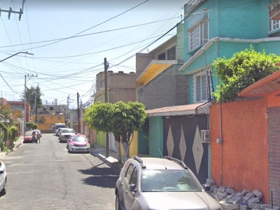 Casa en Calle Martos, Cerro de La Estrella, Iztapalapa. No Créditos