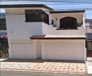 CASA EN VENTA LAS AGUILAS ZAPOPAN JALISCO