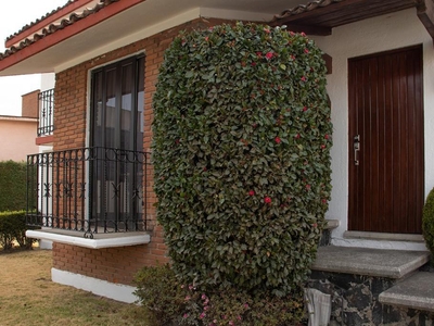 Doomos. CASA EN VENTA EN VILLAS CHAPULTEPEC EN METEPEC