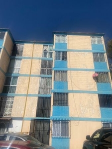 Venta depto en Batallones Rojos en Iztapalapa de 3 recamaras