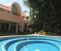 vendo casa palmira, privada del rosal, cuernavaca - 5 recámaras - 5 baños - 375 m2