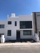 Venta casas, San Isidro Juriquilla, Qro76 $ 3.3 mdp