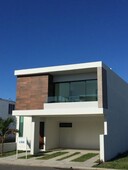 venta de casa hermosa en fraccionamiento privado riviera veracruzana