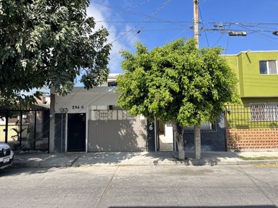 casa de una planta en colonia nuevo paseo cerca de walmart