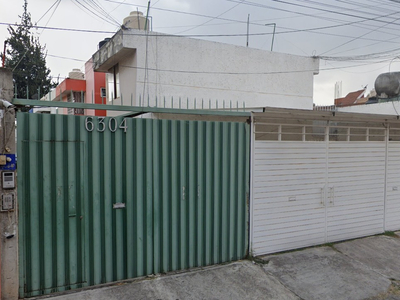Casa En Venta Por Recuperacion En Bugambilias, Puebla. Hmb74