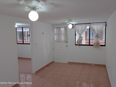 Departamento En Venta En Iztacalco Agricola Pantitlan Rt 24-3523