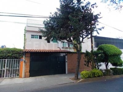 Casa en venta en Educación, Coyoacán