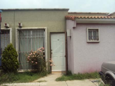 Casa en venta en el Fraccionamiento Pueblo Nuevo, Chalco...