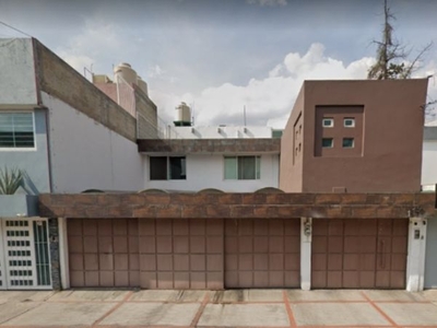 Hermosa casa en Avenida Otavalo MAA-JMR 239