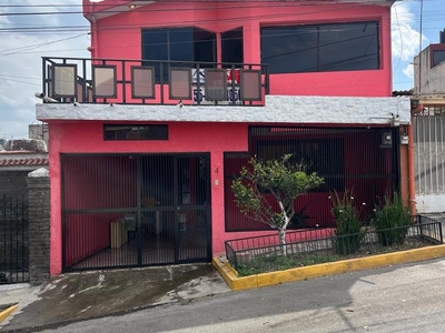 Casa en venta Av. Del Centro 4, Ampliacion La Quebrada, Cuautitlán Izcalli, Estado De México, México