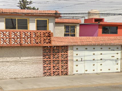 Casa en venta Bosques De África, Bosques De Aragon, Ciudad Nezahualcóyotl, Estado De México, México