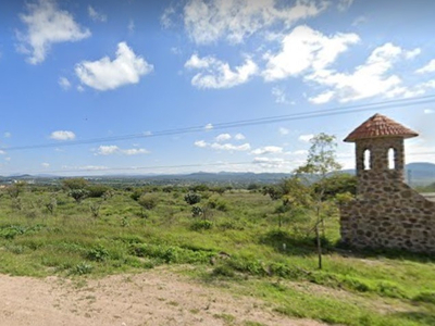 Gran Terreno En Potrero Carrizal Col. El Pedregal. Tequisquiapan, Querétaro. Sup. 440 M2